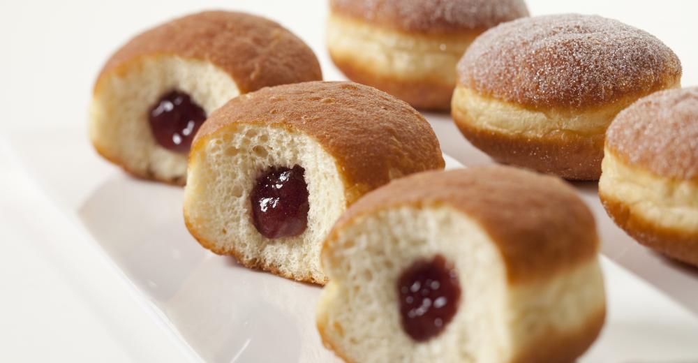 berliner with fruit jam filling